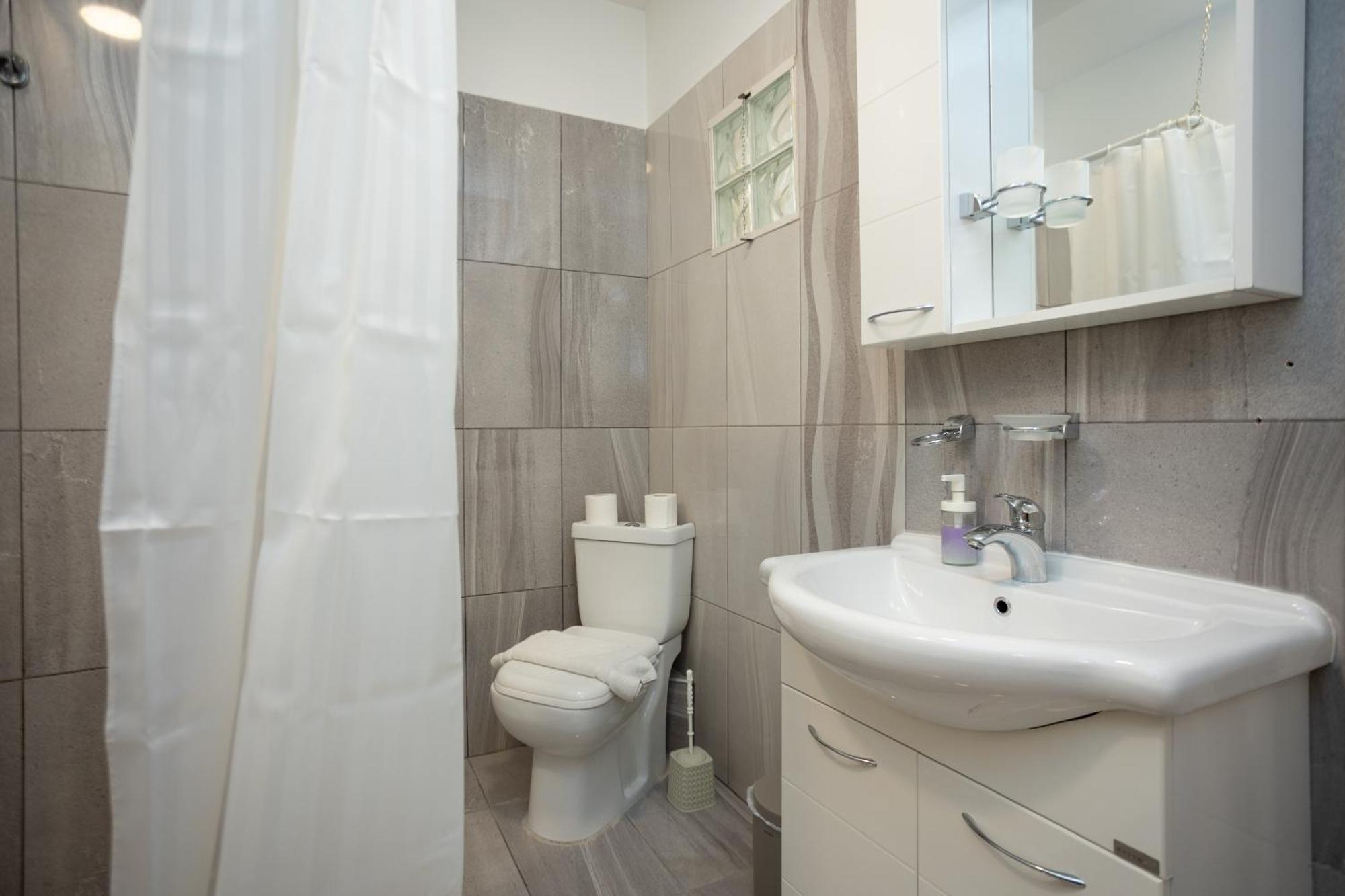 Hestia Apartment! 塞萨洛尼基 外观 照片