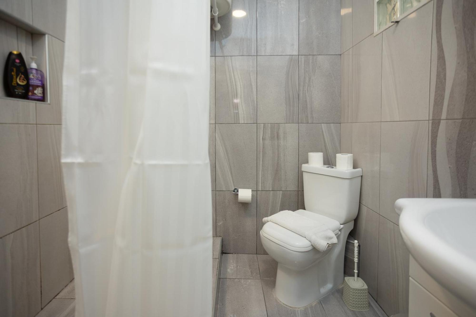 Hestia Apartment! 塞萨洛尼基 外观 照片